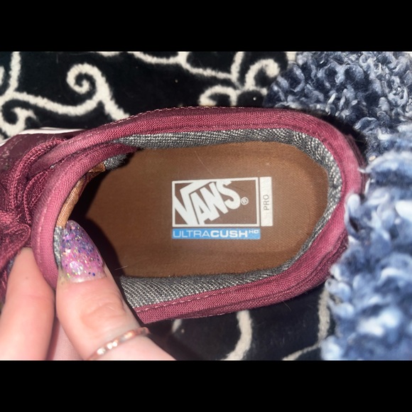 Shoes - Picture 3 of 3